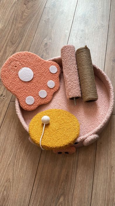 принадлежность для кошек