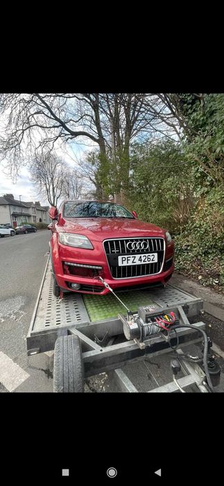 Audi q7 части , Червен