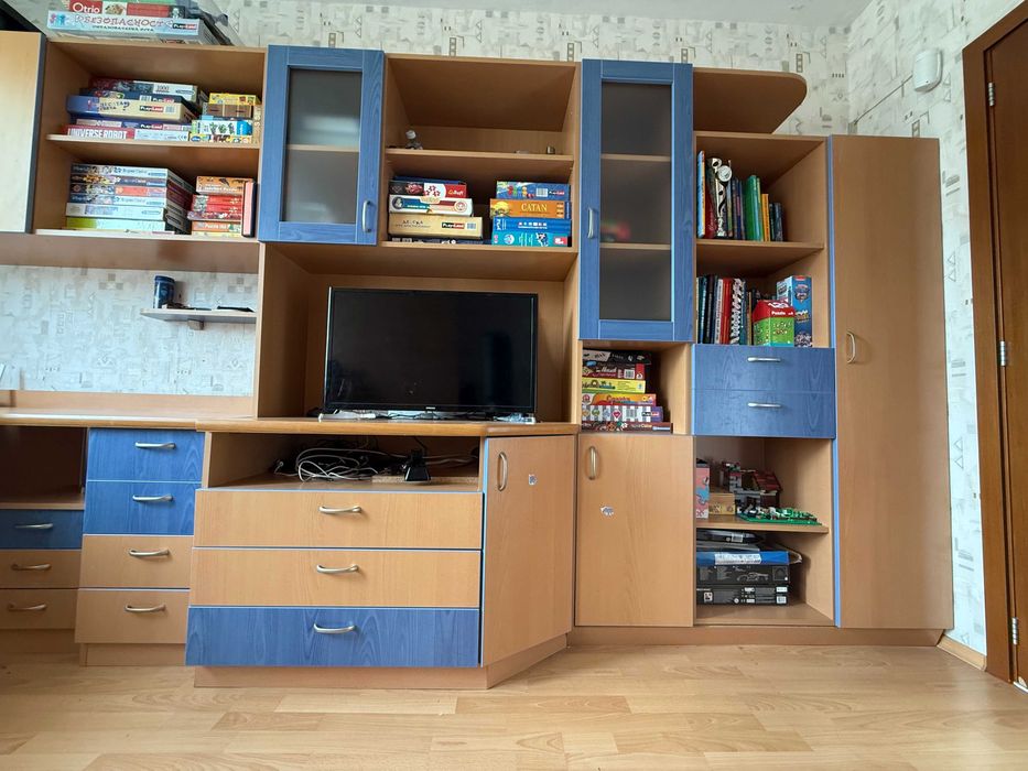 Детска секция по поръчка в отлично състояние