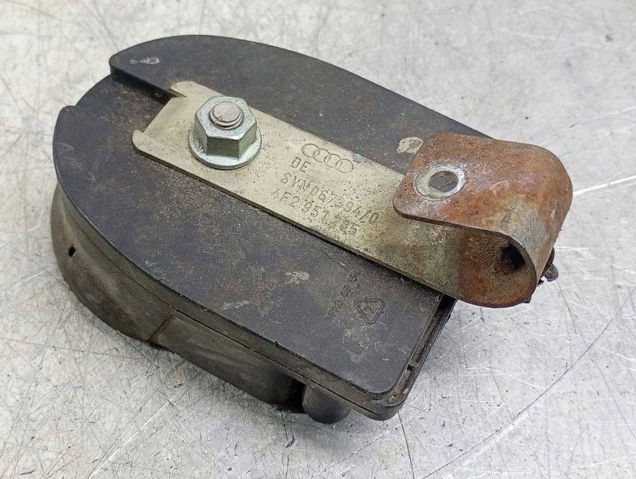 Alarma 1K0951605 Volkswagen Passat B6 (2005 - 2010)