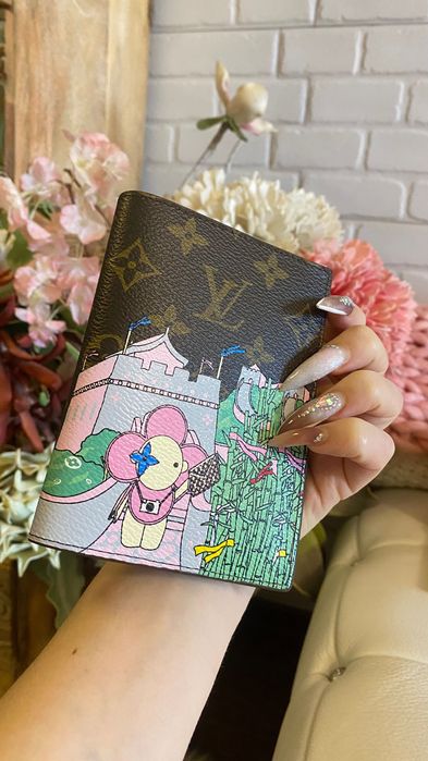 Cardholder passport Lv паспорт холдер документи