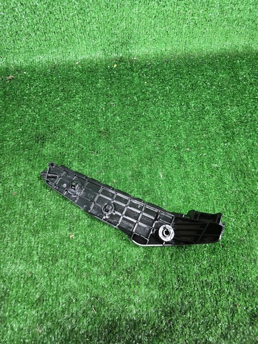 Крепление бампера переднего левое  Прадо 150 Дубликат новый Prado 155