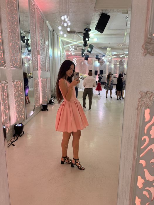 Дамска рокля с корсет