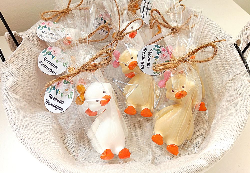 8 март ,Великден, баба Марта(магнити) подаръчета