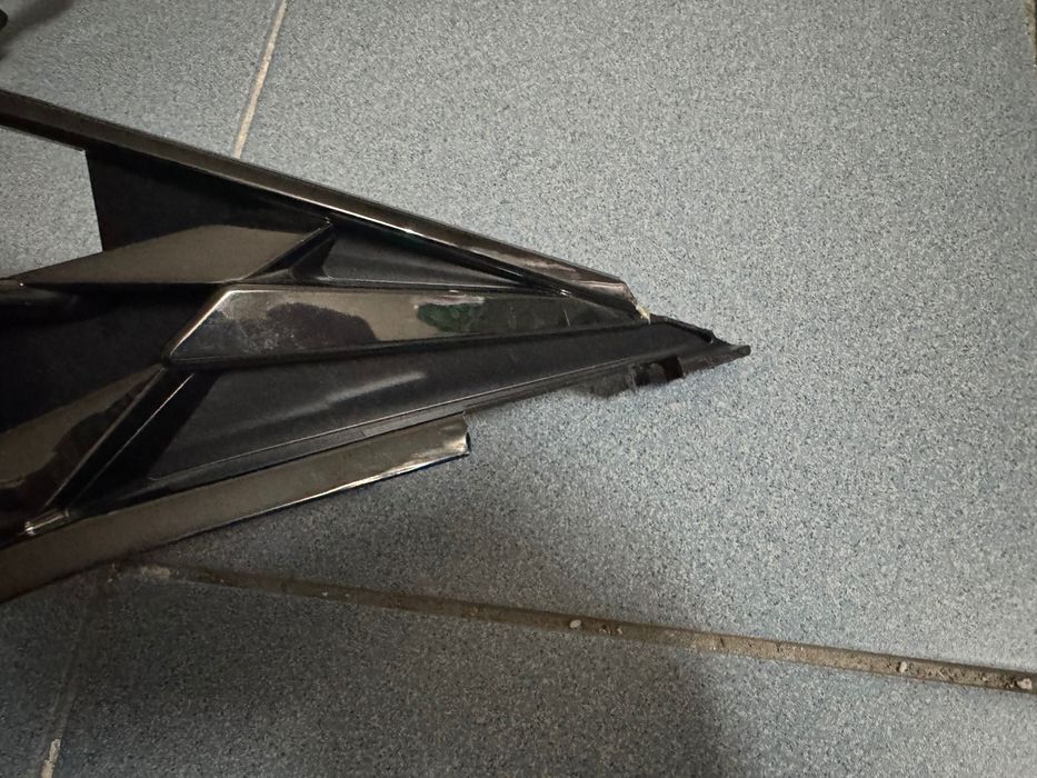 Решетка радиатора