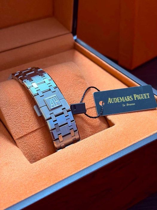 Луксозен часовник Audemars Piguet AP