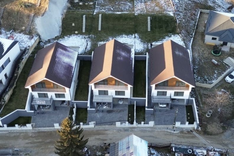 Vând casă individuala in Feleacu