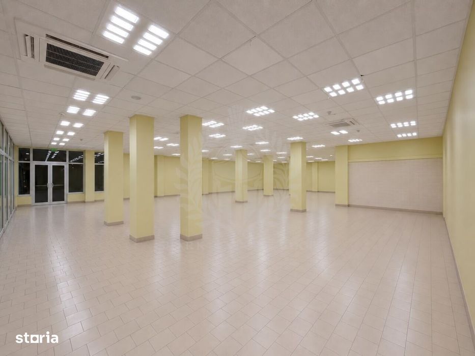 Spațiu Comercial De Închiriat – Zona Democrației