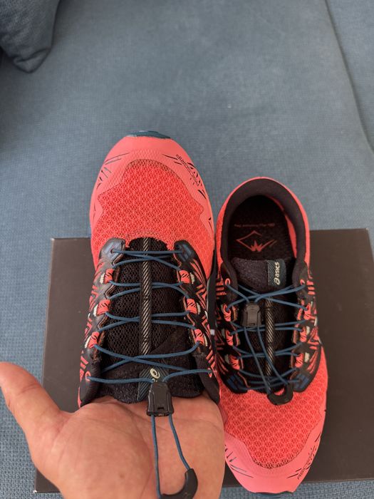 Маратонки за бягане Asics