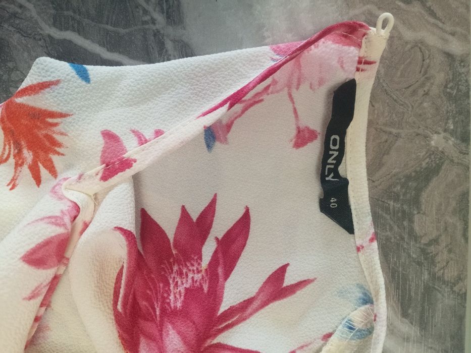 Продаётся платье штаны.