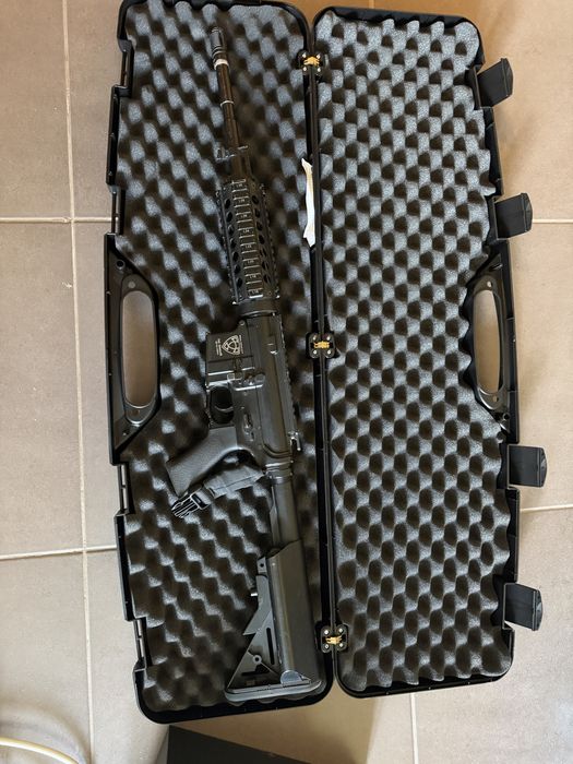 Airsoft replica