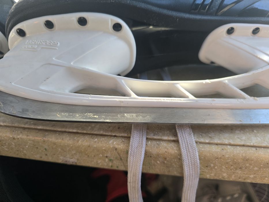 Конки Bauer 41размер