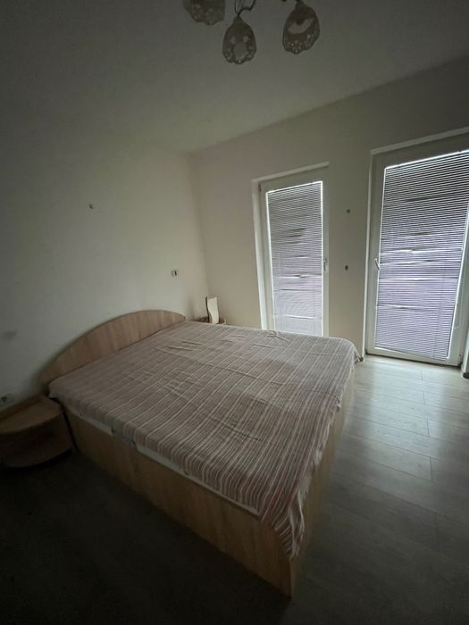 Inchiriez apartament cu 3 camere Giroc