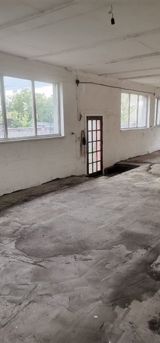 Сдам помещение не менее 100 кв.м