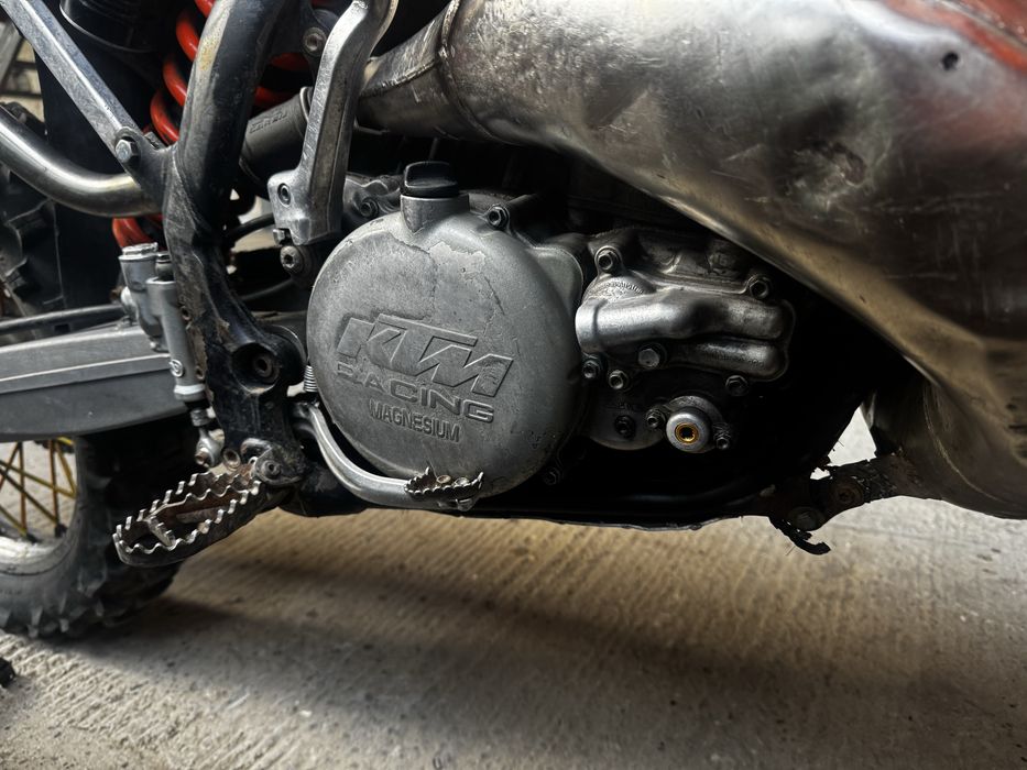 Se vinde Ktm exc 250 2t 2006 negociabil!