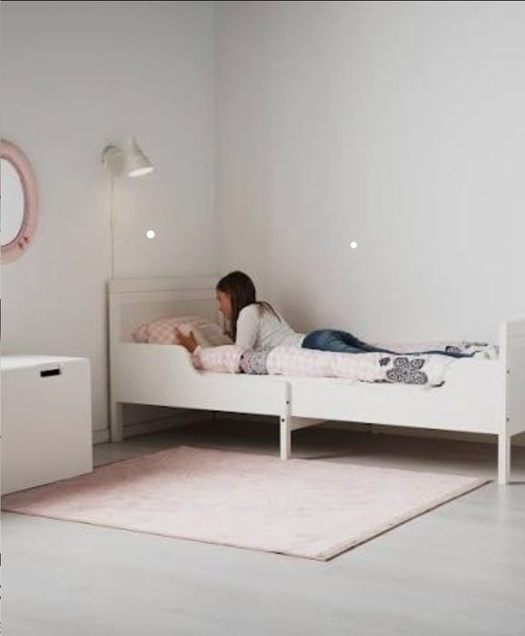 Раздвижная кровать IKEA.