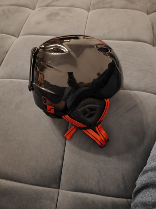 Детска ски каска