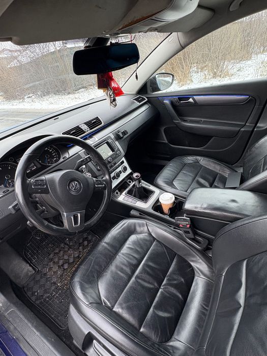 Vând Passat b6 sedan