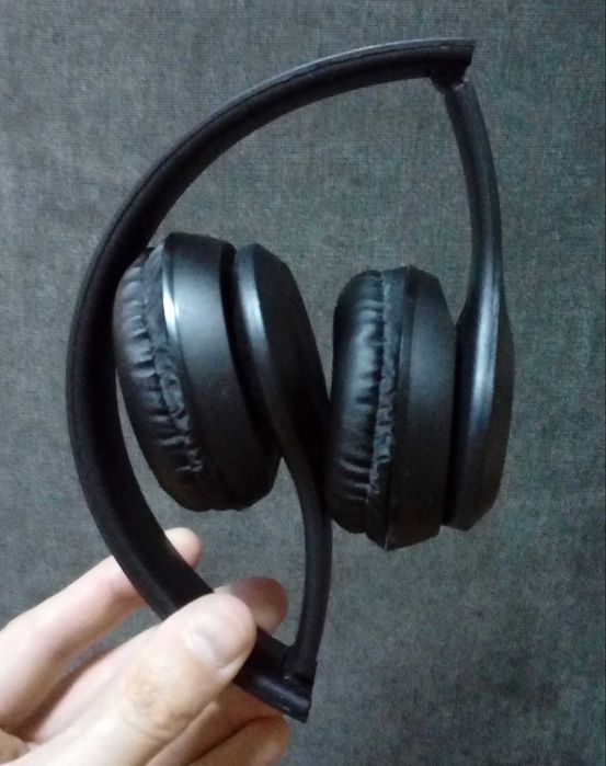 Беспроводные наушники