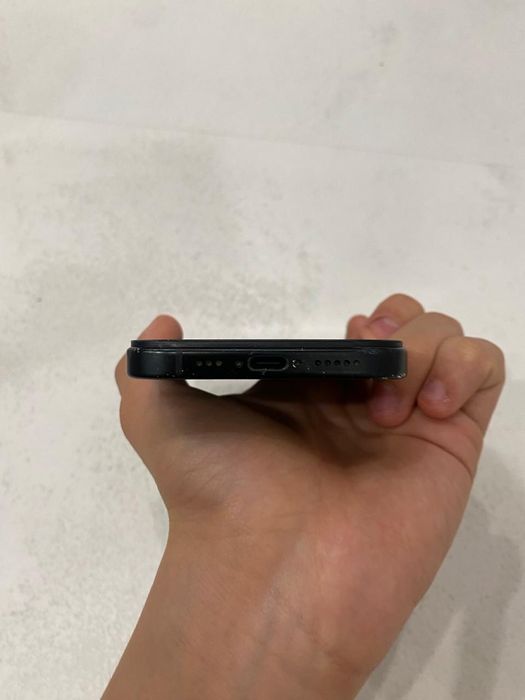 IPhone 15(айфон 15)