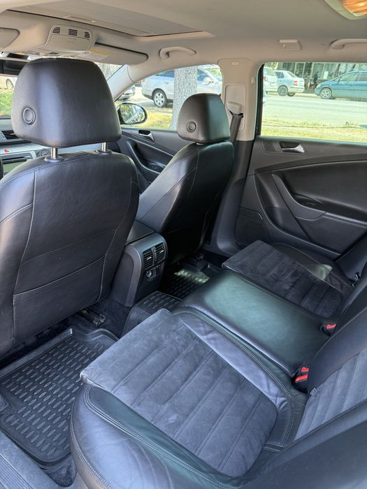 VW Passat B6 2.0 TDI 140 CP 2008 | Piele Alcantara | Trapa | Faruri Adaptive