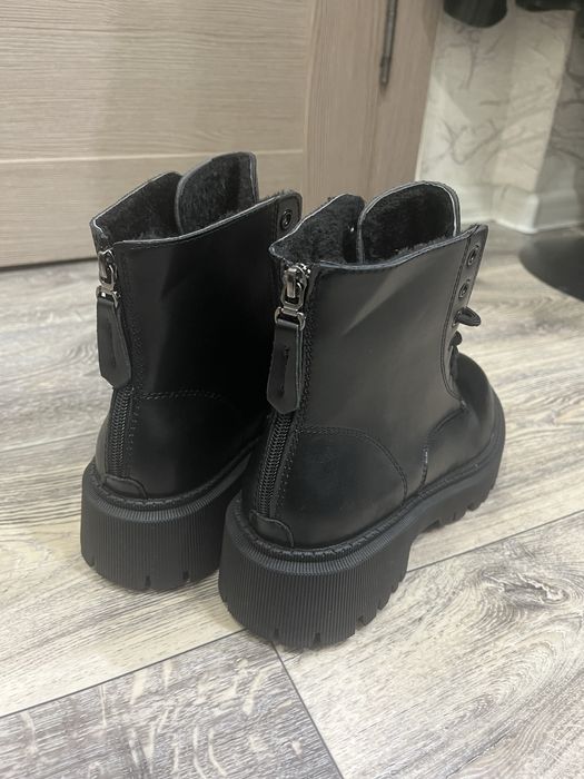 Ботинки на весну женские