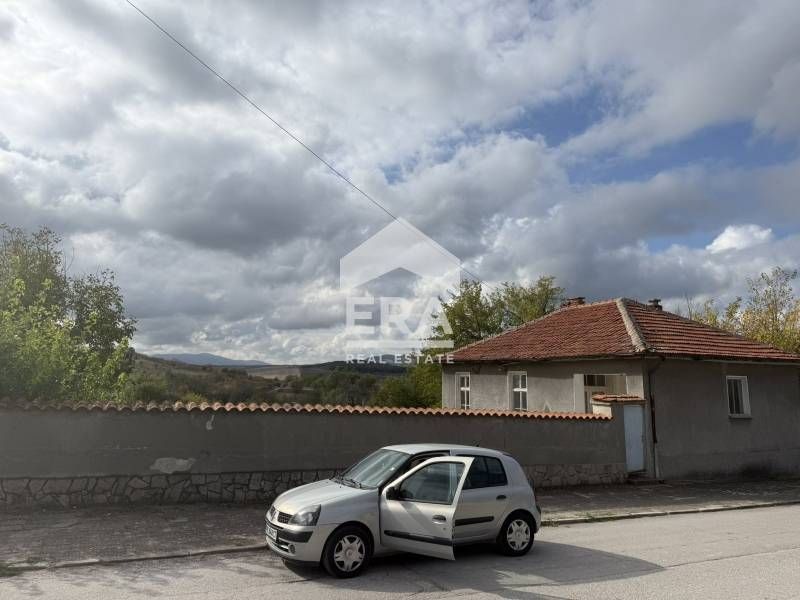 Продава се Къща в с. Бодрово, Област Хасково - 100 кв.м за 143 €/кв.м - Снимка #4