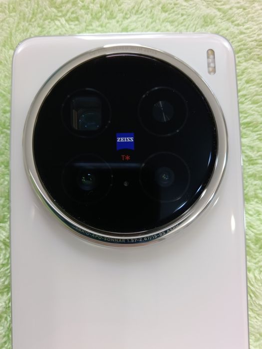 Vivo X200 Pro 5g 16+16/516 gb