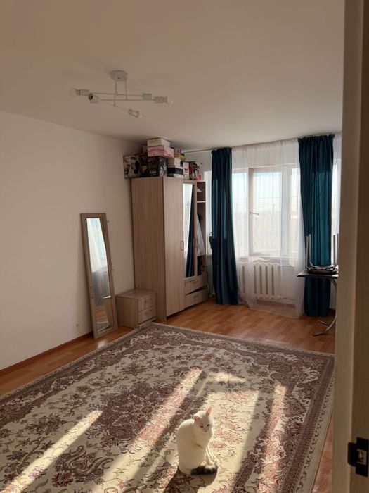 Продаётся  3-комнатная квартира