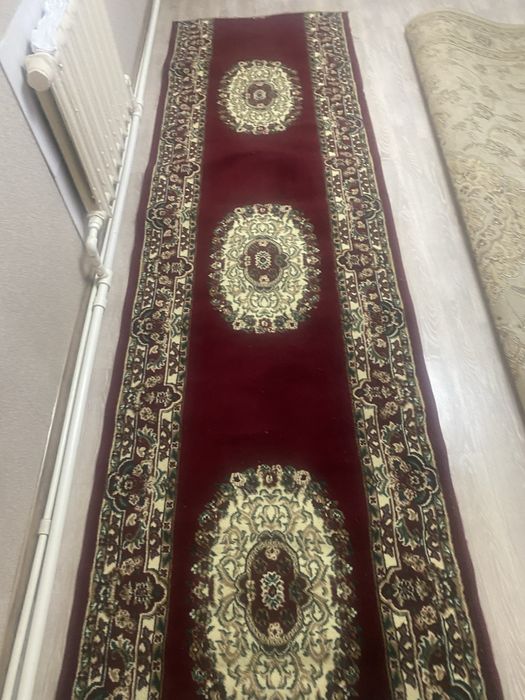 Продам коврыи ковровые дорожки