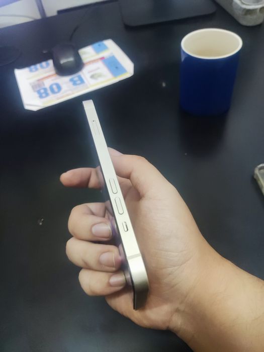 Продам iPhone 13 256gb