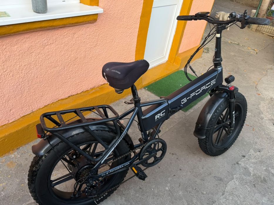 Bicicletă electrică S-FORCE RC – Fat Bike  Vând bicicletă electrică S-FORCE RC, în stare foarte bună, ideală pentru deplasări prin oraș și plimbări.