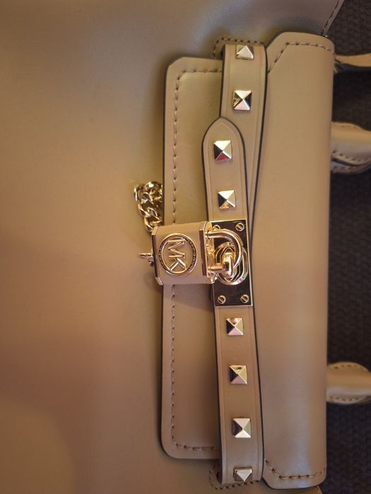 Michael Kors hamilton legacy