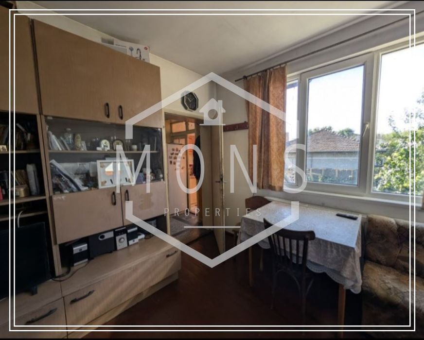 Продава се Къща в Дебелец - 150 кв.м за 1067 €/кв.м - Снимка #11