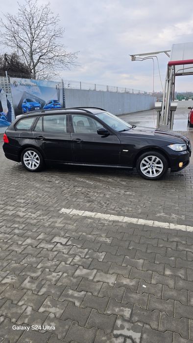 Bmw seria 3 2009