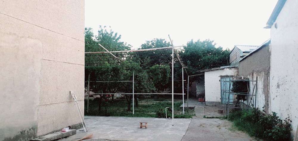 Uy sotiladi Qibrayda