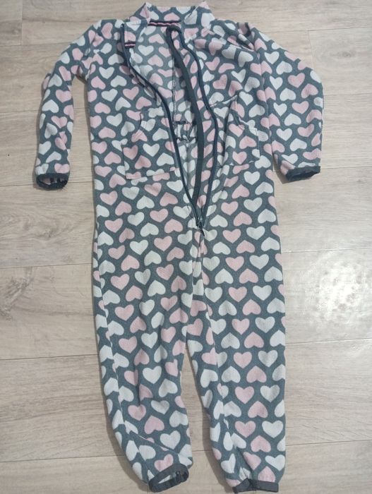 Продам вещи каждую цена разное