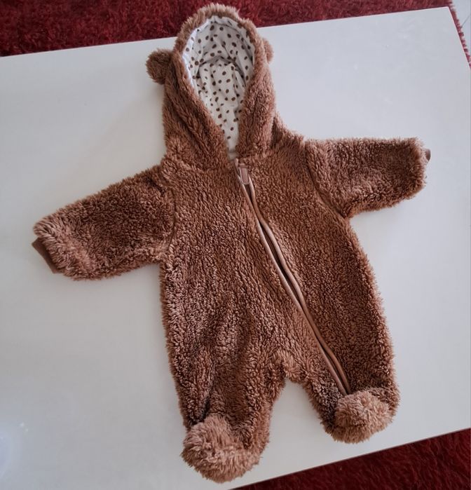 Бебешко меченце за обличане