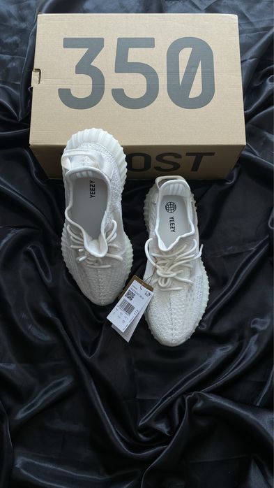 Yeezy Boost 350 V2 “Bone”