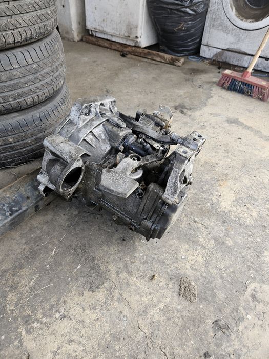 Cutie viteze golf 5,passat.touran manula 5 trepte