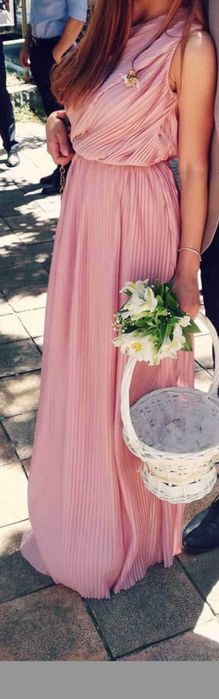 Бутикова рокля размер S