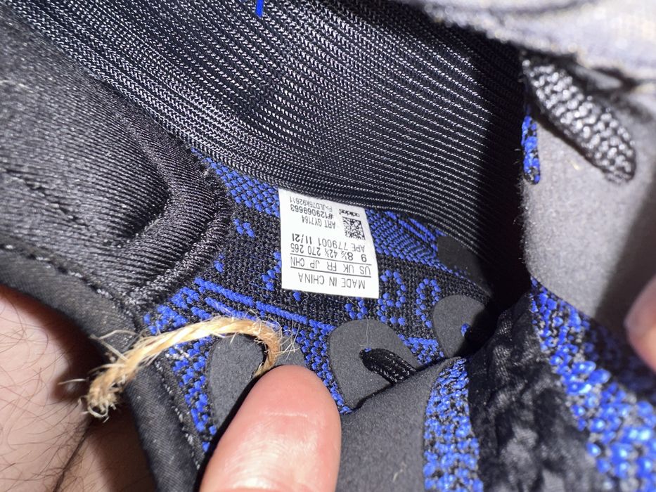Adidas Yeezy 350 v2 dazzling blue