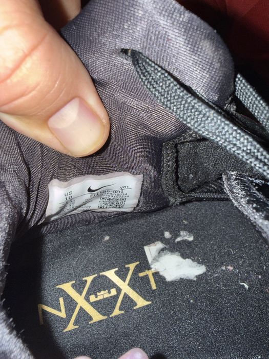 Продавам мъжки марвтонки Nike 44 номер