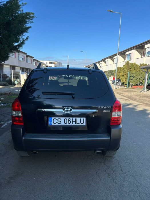 Hyundai Tucson 2006 • 2.0 CRDi 16V • 140 CP • 4WD • Manual – 3950 €