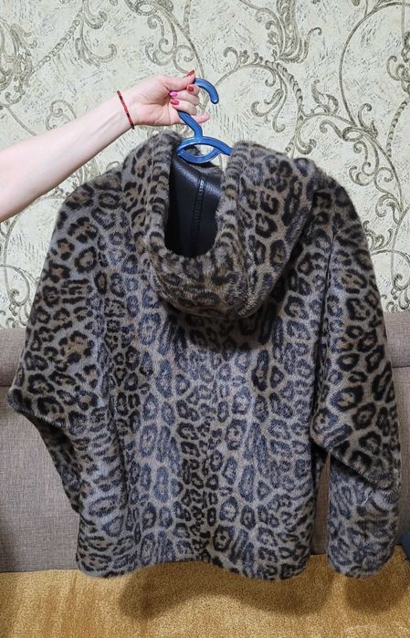 Женская Дублёнка 42 размера производство Турция, состояние новое