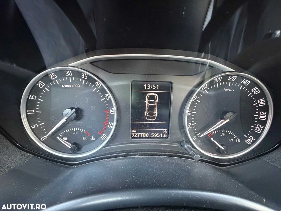 Skoda Octavia Combi 4x4 2011