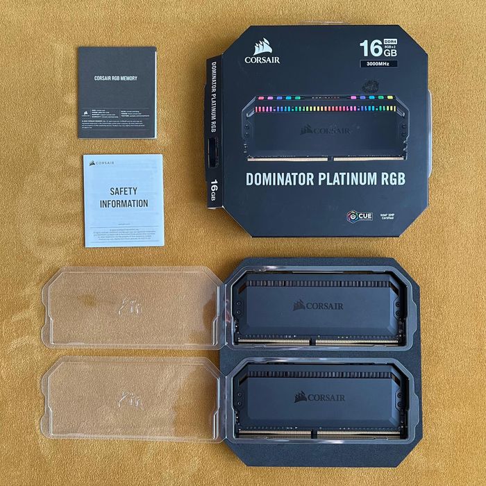 Memorie RAM Corsair Dominator Platinum RGB 16GB (2x8GB)