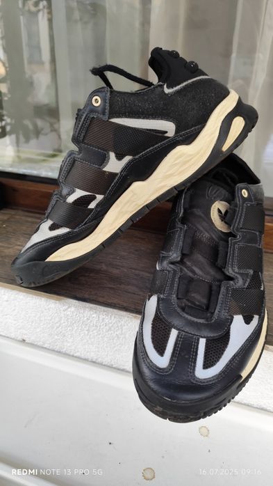 Adidasi marca  adidas