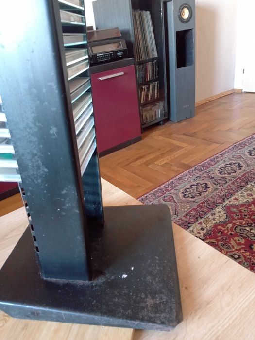 Стойка за cd дискове