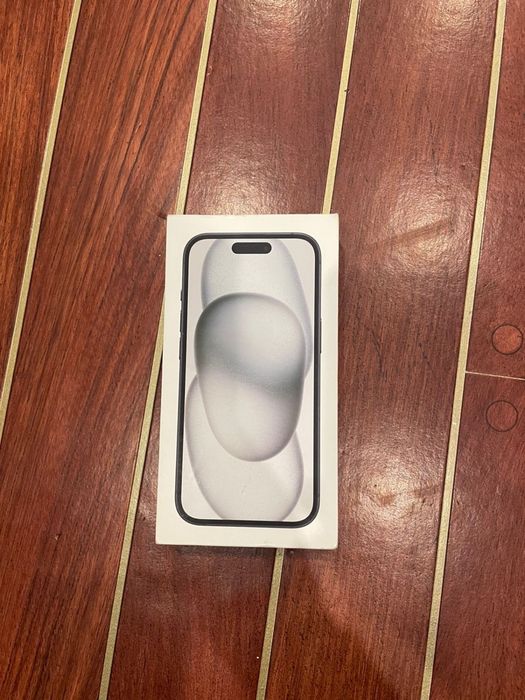 Iphone 15 черный цвет 100% Акб